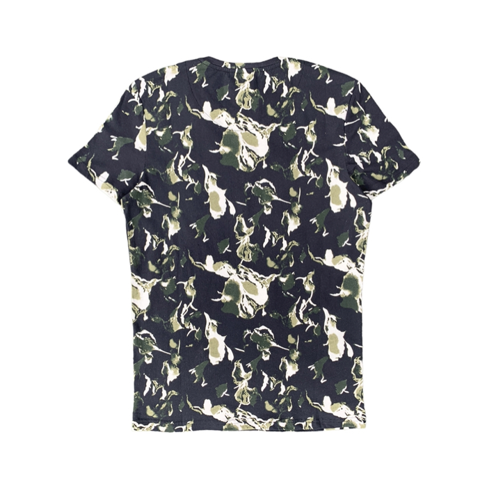 Louis Vuitton Leaf Discharge T-shirt is a M U S T have and now